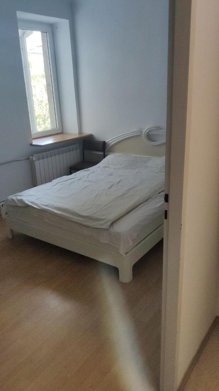 Rooms In The Centrum Of Warsaw Exterior photo